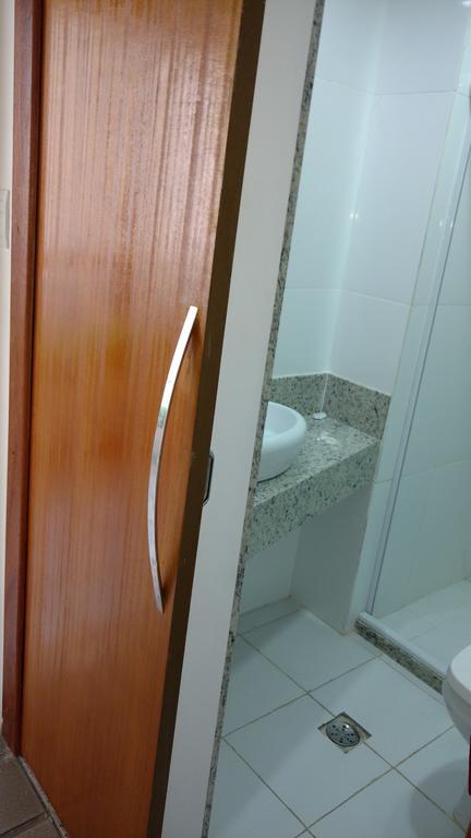 Ferienwohnung Flat Na Avenida Oceanica Salvador da Bahia Exterior foto